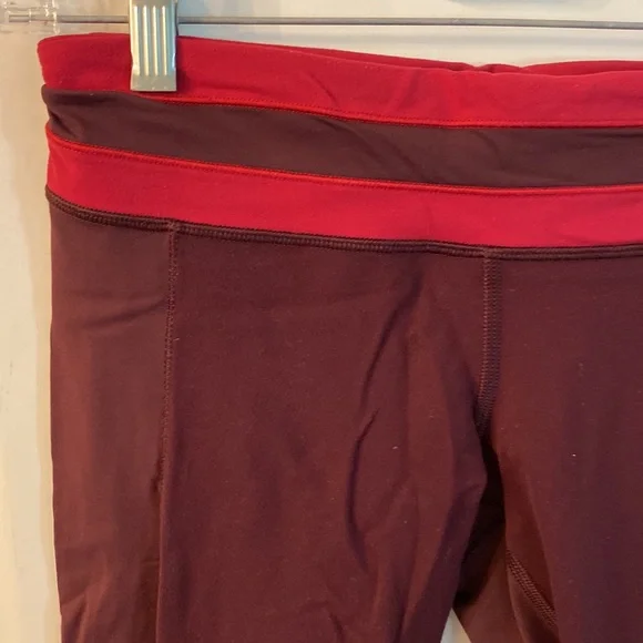 Maroon burgundy lululemon capri leggings 6 - Picture 2 of 4